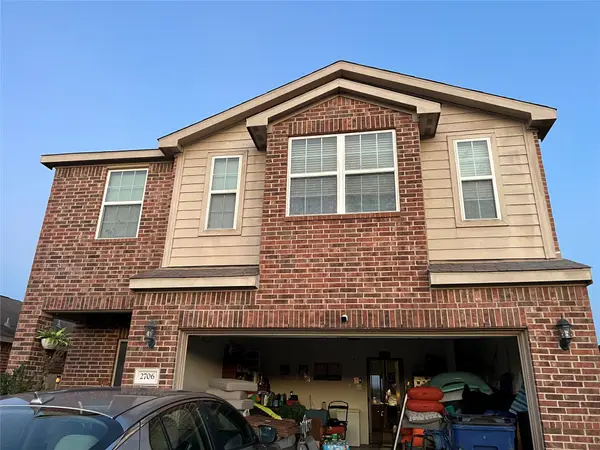 2706 Regatta Lane, Texas City, TX 77568
