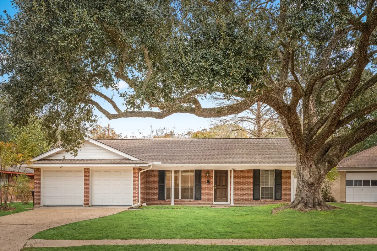 11225 Cliffwood Drive, Houston, TX 77035 - Image #1