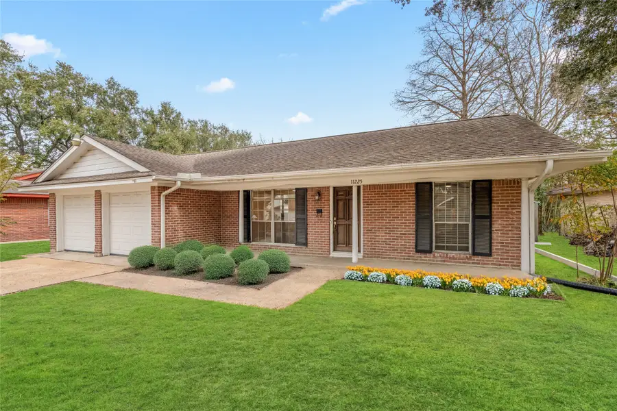 11225 Cliffwood Drive, Houston, TX 77035 - Image #2