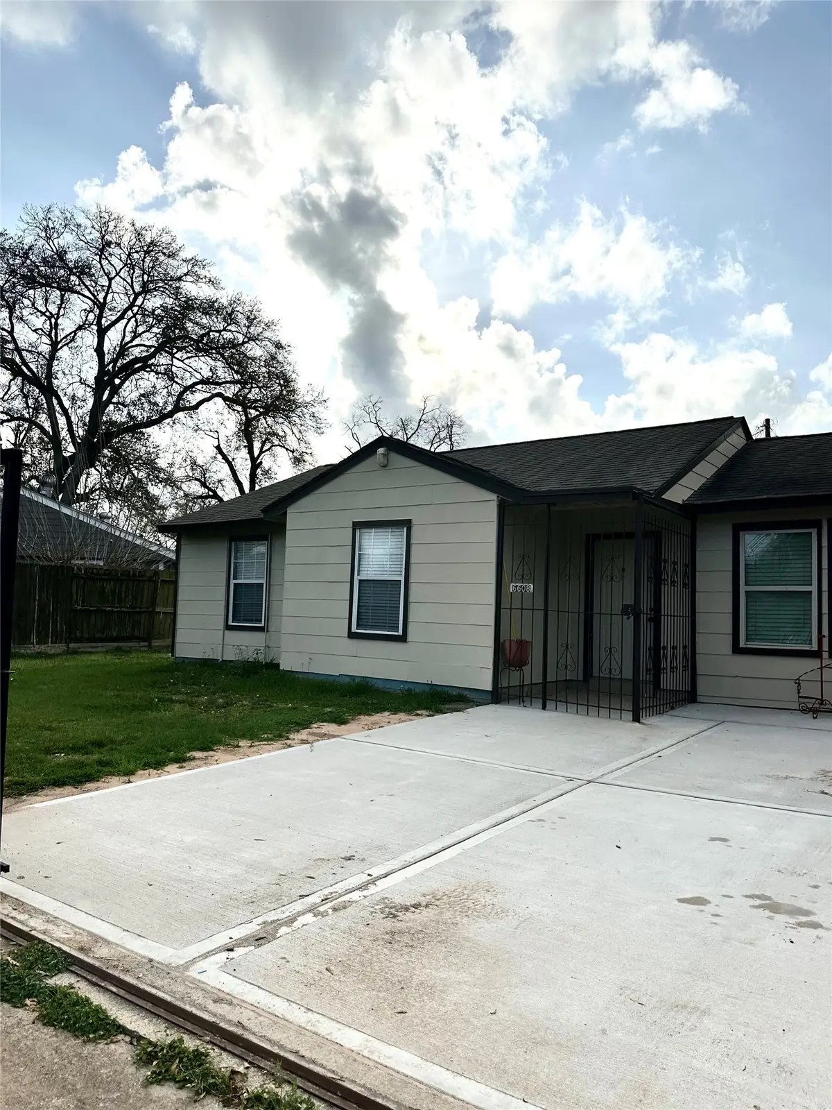 6608 Sherwood Drive, Houston, TX 77021 - #1