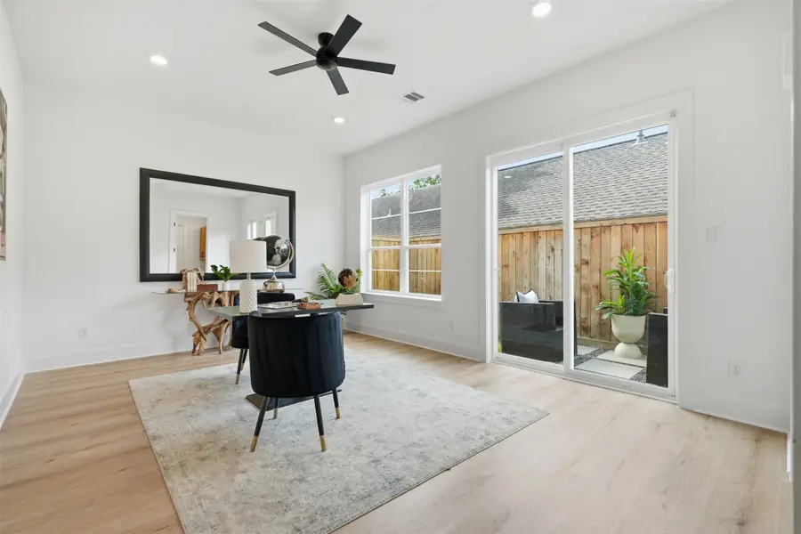 2111 Nantucket Drive #C, Houston, TX 77057 - #3