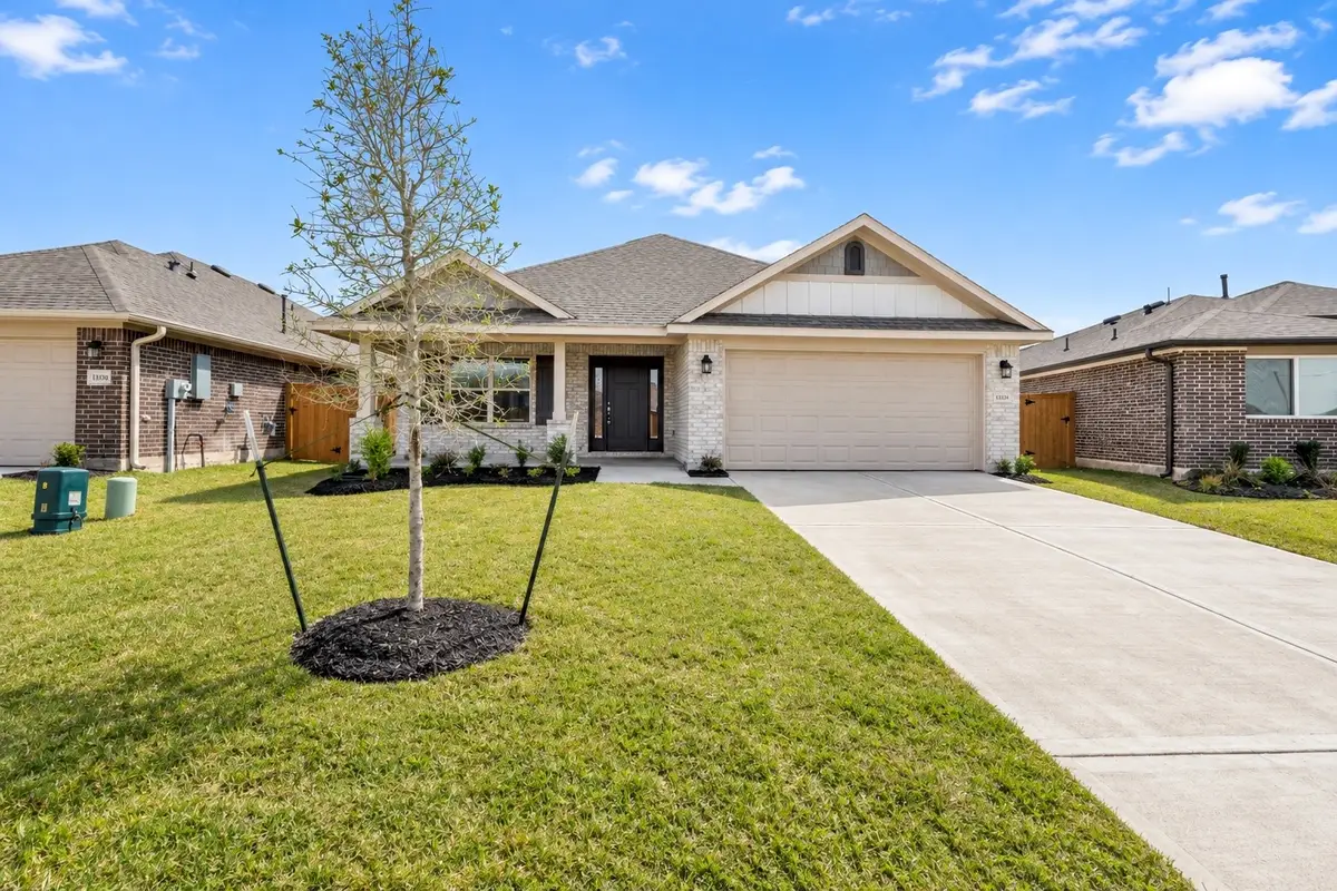 2218 Seneca Lake Drive, Texas City, TX 77568 - #1