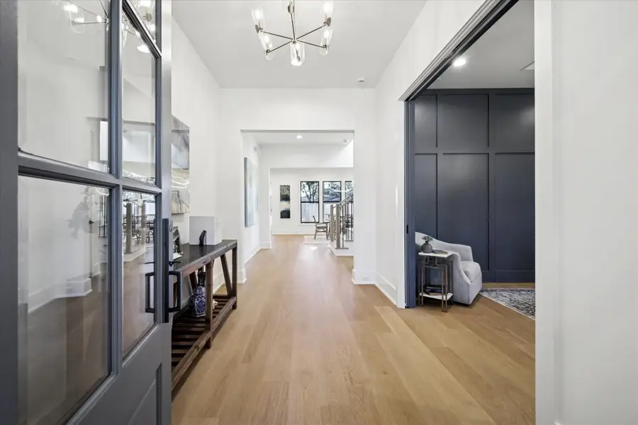 2019 Saxon Drive, Houston, TX 77018 - Image #3