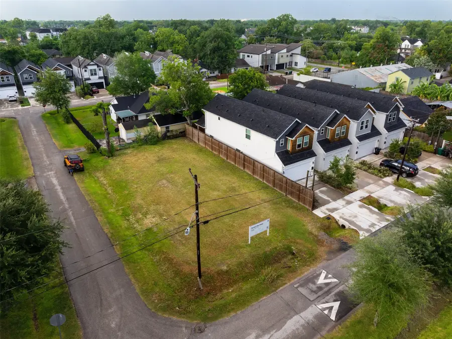 4420 Ashland Street, Houston, TX 77018 - #3