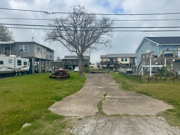 0 Dick Bay, San Leon, TX 77539