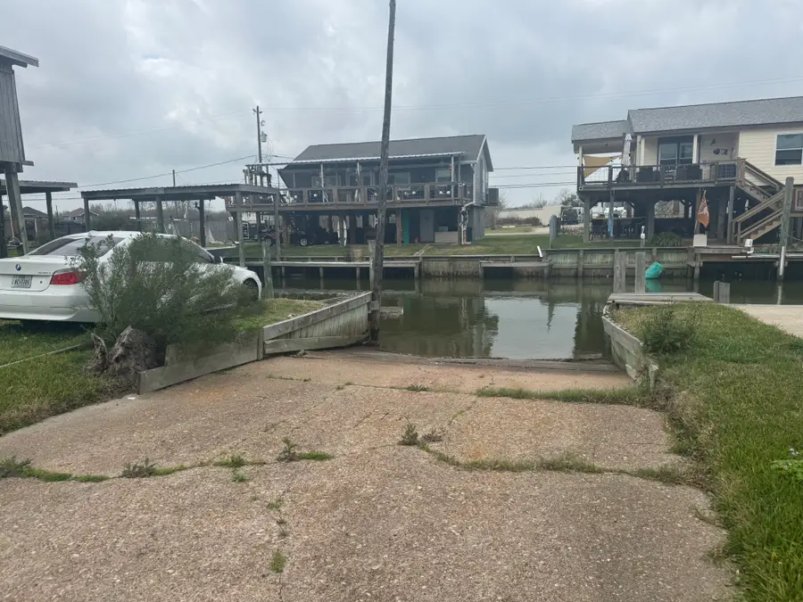 0 Dick Bay, San Leon, TX 77539 - #3