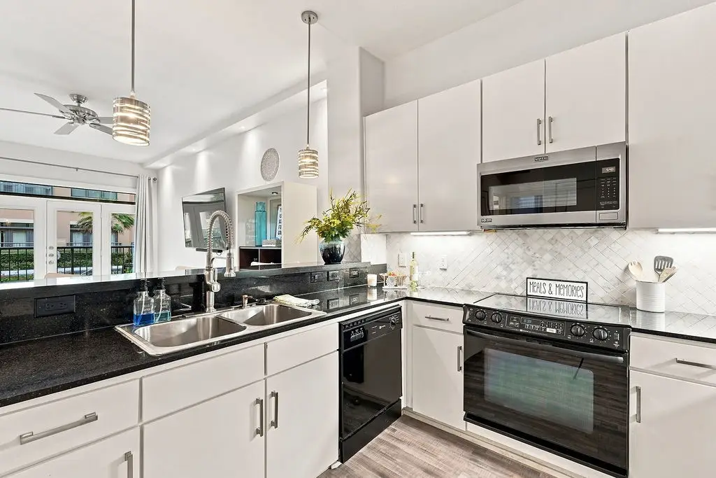 1901 Post Oak Boulevard #1501, Houston, TX 77056 - #1