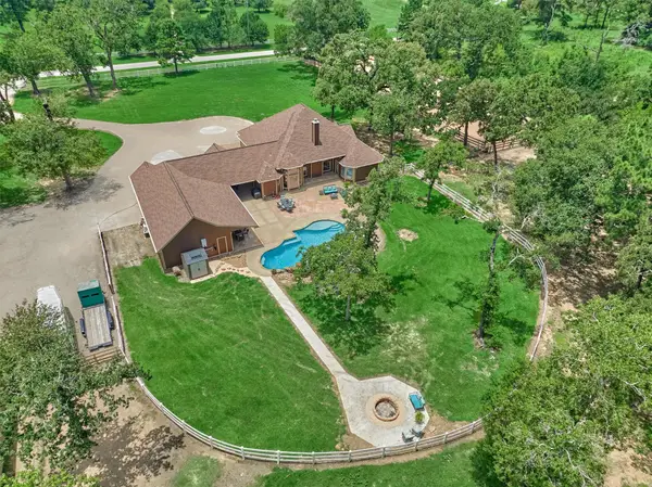 420 Ruel Road, Magnolia, TX 77355