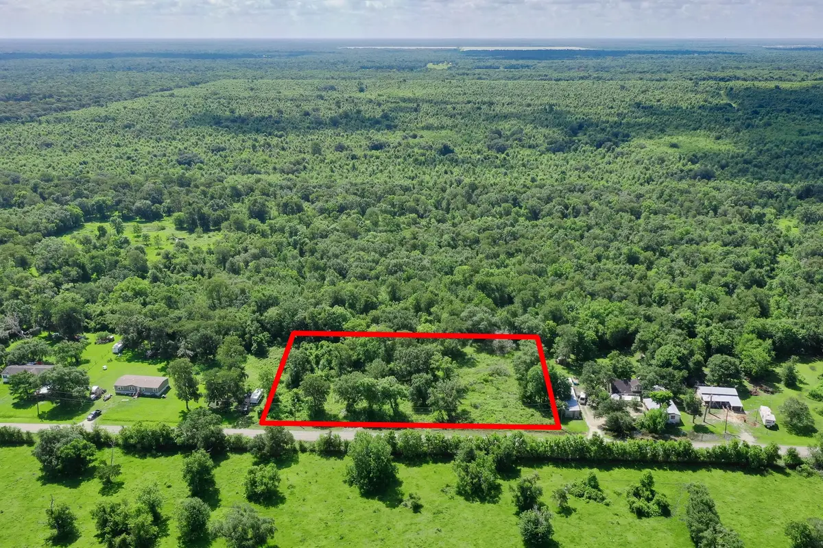 359 County Road 472, Sweeny, TX 77480 - #1