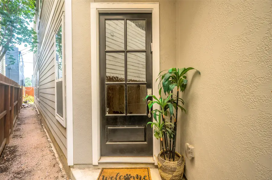 5014 Lillian Street, Houston, TX 77007 - Image #2