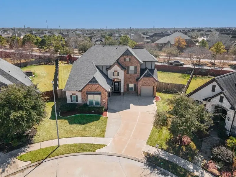 3014 Peach Creek Court, Pearland, TX 77584 - Image #2
