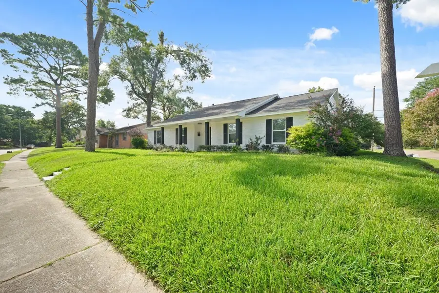 5943 Greenmont Drive, Houston, TX 77092 - #3