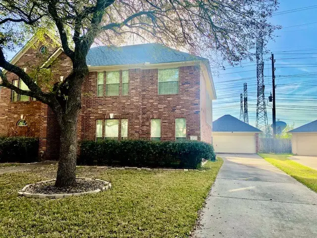 2402 Plantation Bend Drive, Sugar Land, TX 77478 - Image #2