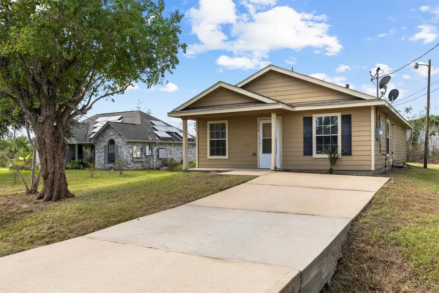118 Brown Street, La Marque, TX 77568 - Image #2