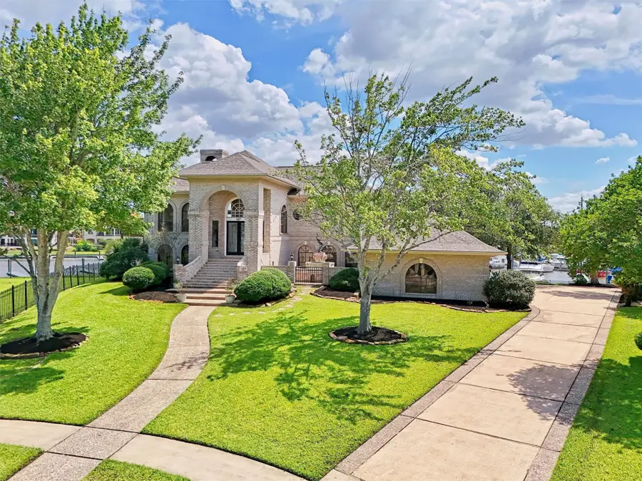 107 Twin Oaks Way, Kemah, TX 77565 - #2