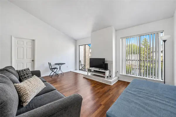 9707 Richmond Avenue #14, Houston, TX 77042
