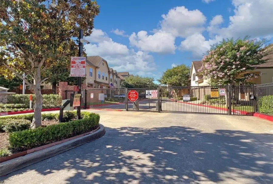 11638 Royal Oaks View, Houston, TX 77082 - #2