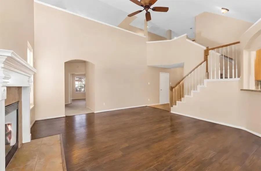 78 E Hobbit Glen Drive, Conroe, TX 77384 - #2