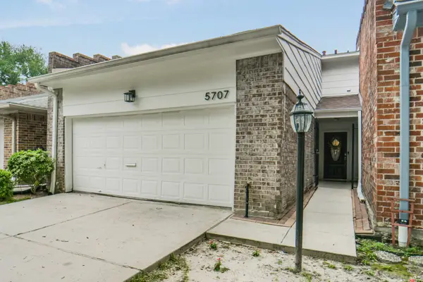 5707 Innsbruck Street, Bellaire, TX 77401