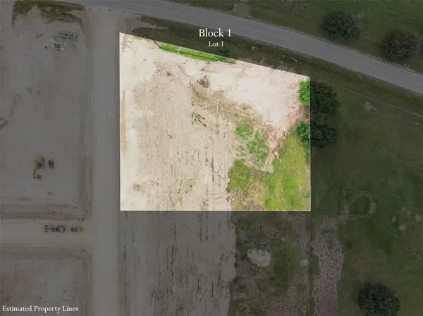 5301 Whispering Willow Drive, Bryan, TX 77808