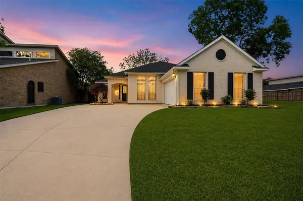 10707 Crestfield Court, Houston, TX 77070