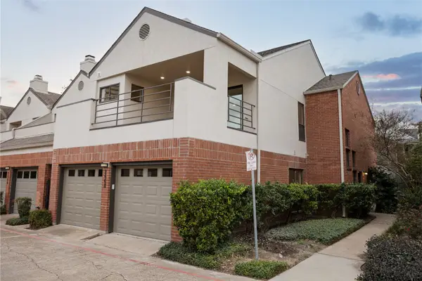 2668 Bering Drive #2668, Houston, TX 77057