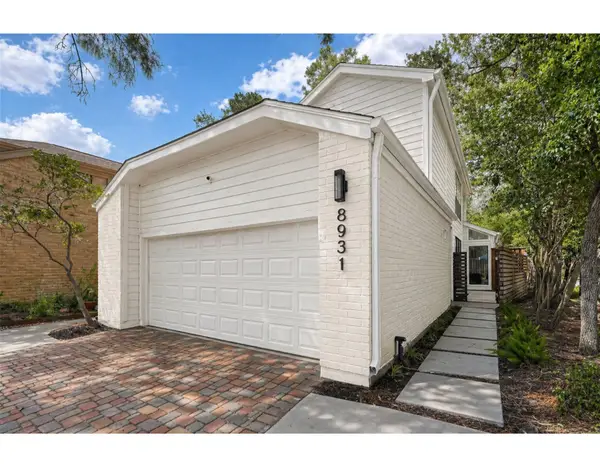 8931 Briar Forest Drive, Houston, TX 77024