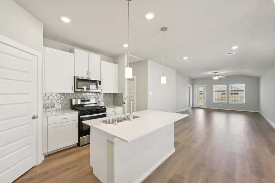 14312 Grey Pointe Court, Southeast Montgomery, TX 77302 - Image #3