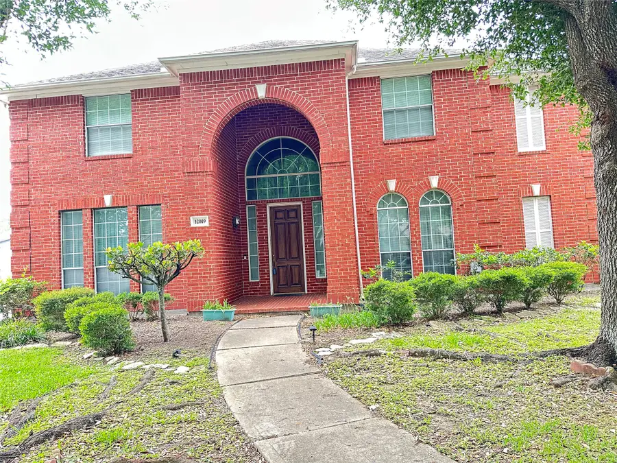 12009 Pine Brook Drive, Stafford, TX 77477 - #2