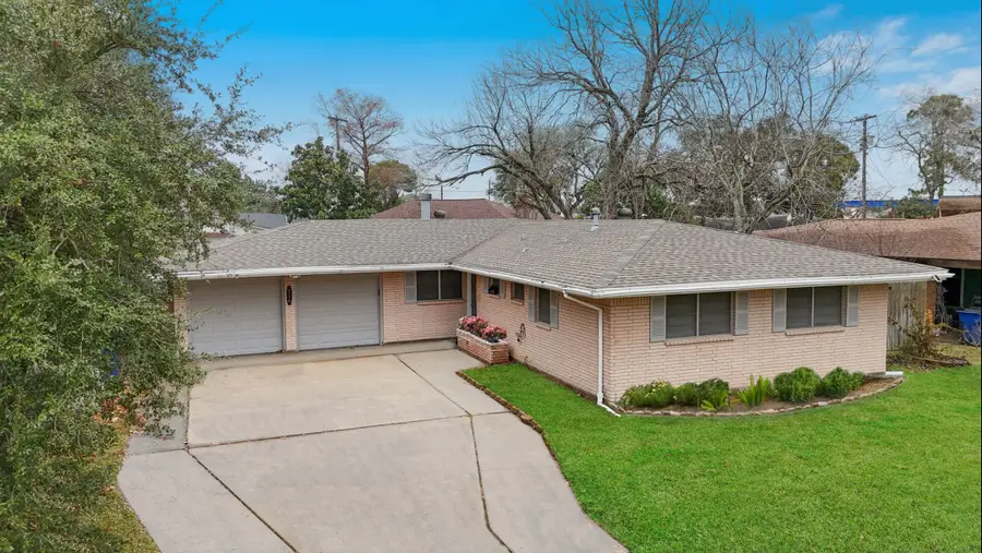 716 San Jacinto Avenue, Texas City, TX 77590 - #2