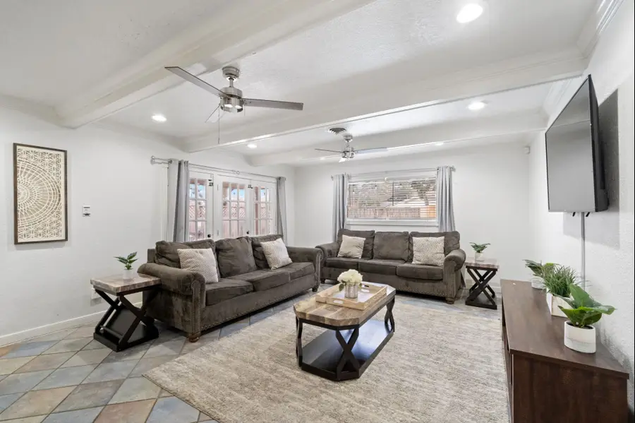 716 San Jacinto Avenue, Texas City, TX 77590 - #3