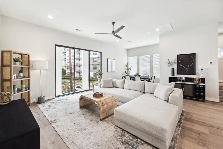 3911 Willowbend Point, Houston, TX 77025 - Image #2