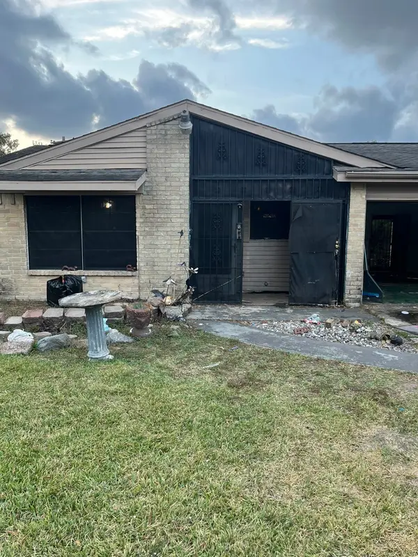 9623 Seeker Street, Houston, TX 77078