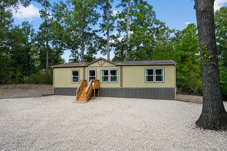 10 Oakwood Drive, Huntsville, TX 77320 - #2