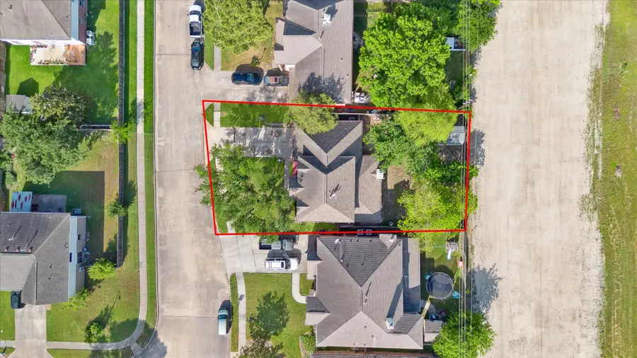 11839 Capitol Heights Drive, Houston, TX 77065 - Image #2