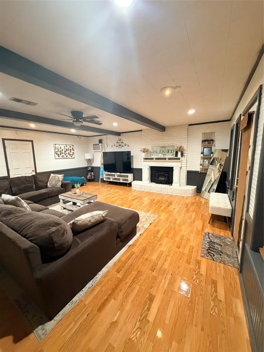 517 Temple Street, Woodville, TX 75979 - Image #2