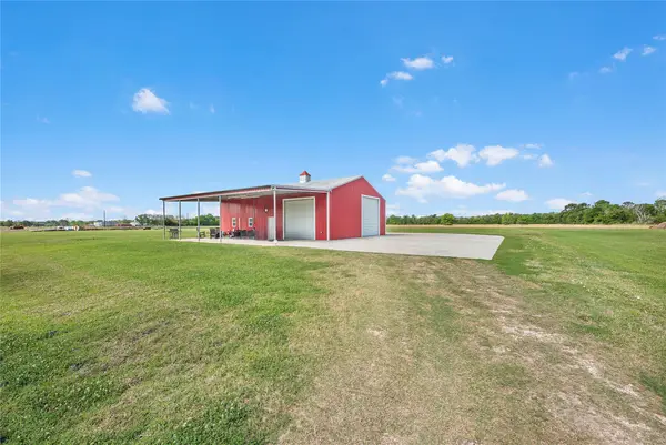 532 N Gum Gully Road, Crosby, TX 77532