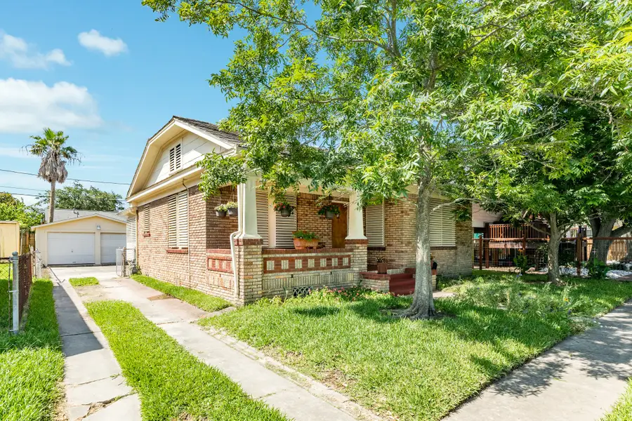 4917 Austin Drive, Galveston, TX 77551 - #3