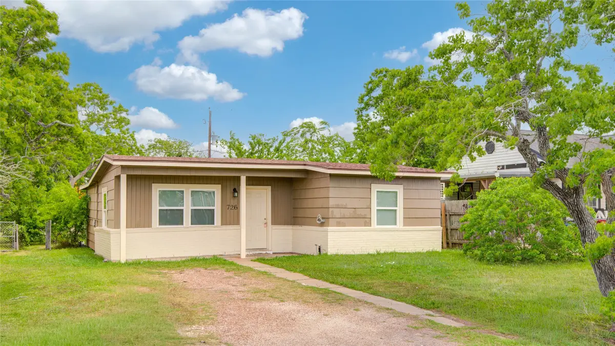 726 W 6th Street, Freeport, TX 77541 - #1