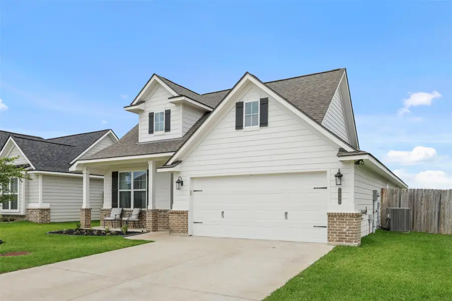 3448 Pointe Du Hoc Drive, Bryan, TX 77808 - Image #2