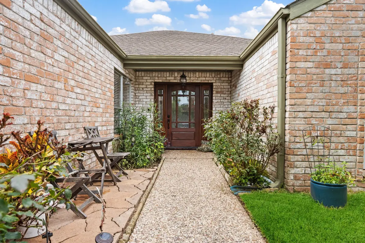 7822 Rollingbrook Drive, Houston, TX 77071 - #1