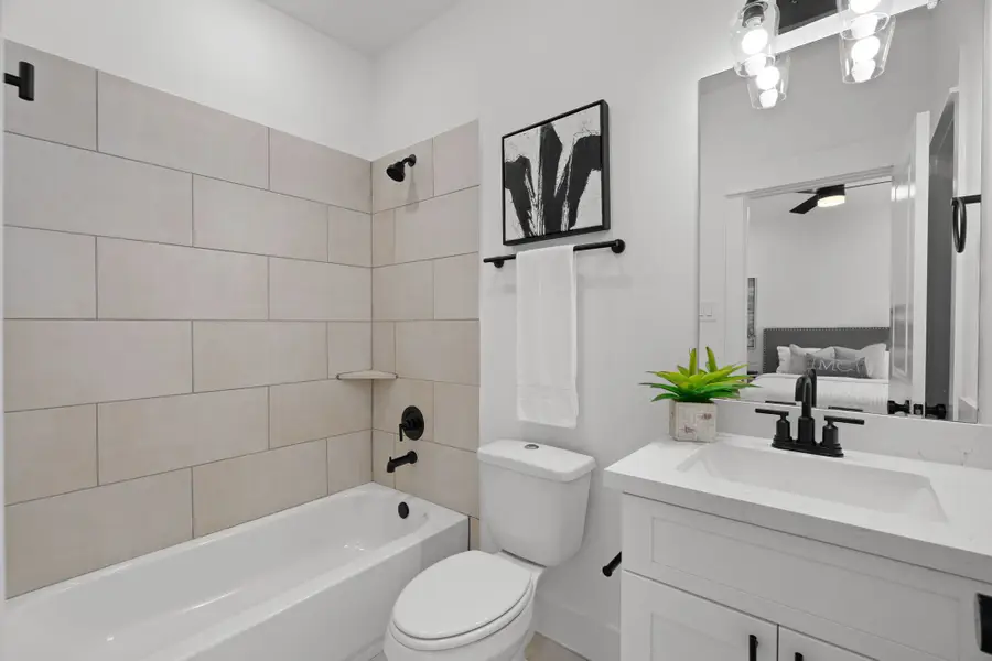 803 Martin Street #B, Houston, TX 77018 - Image #2