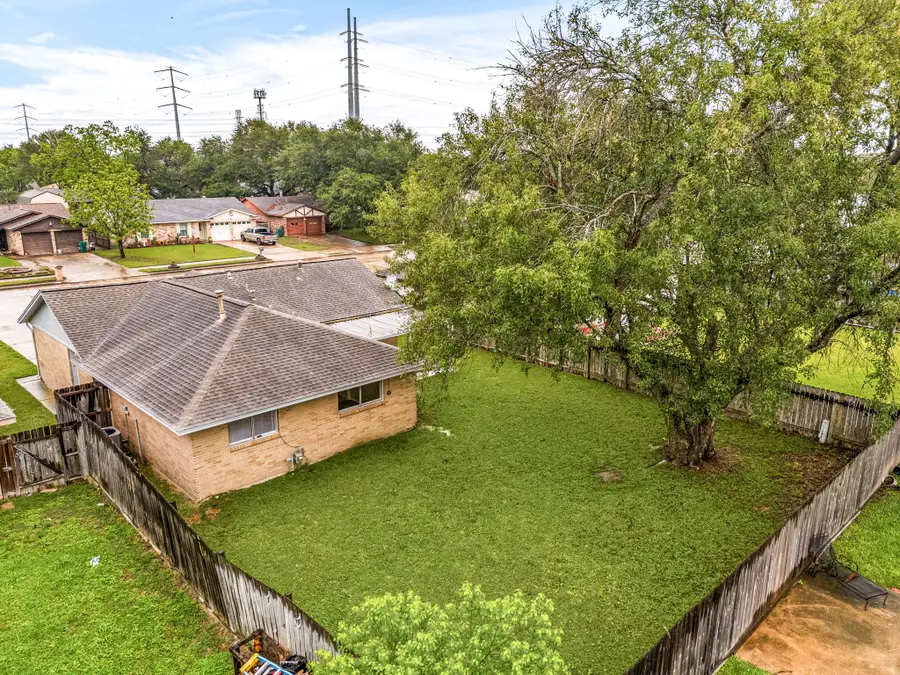 4222 San Augustine Avenue, Pasadena, TX 77503 - #2