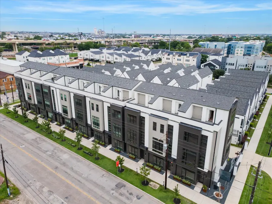 2121 Emancipation Avenue, Houston, TX 77003 - #2