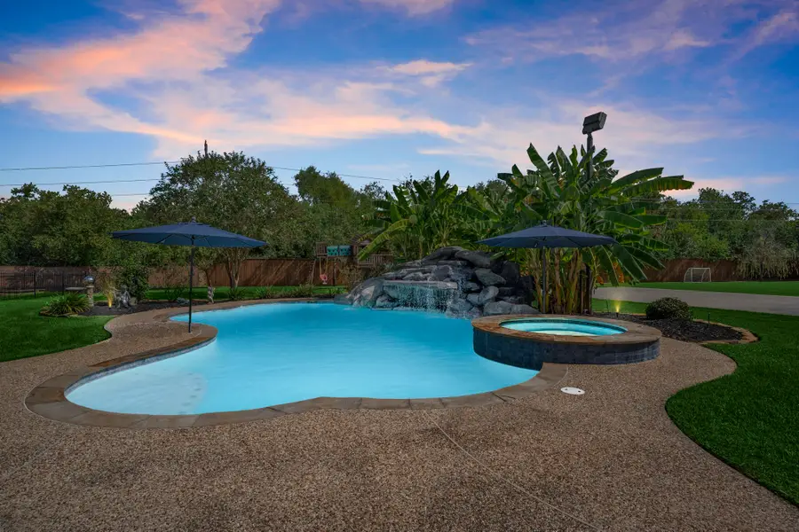 7 Compton Manor Drive, Spring, TX 77379 - Image #3