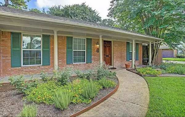 10302 Oakpoint Drive, Houston, TX 77043