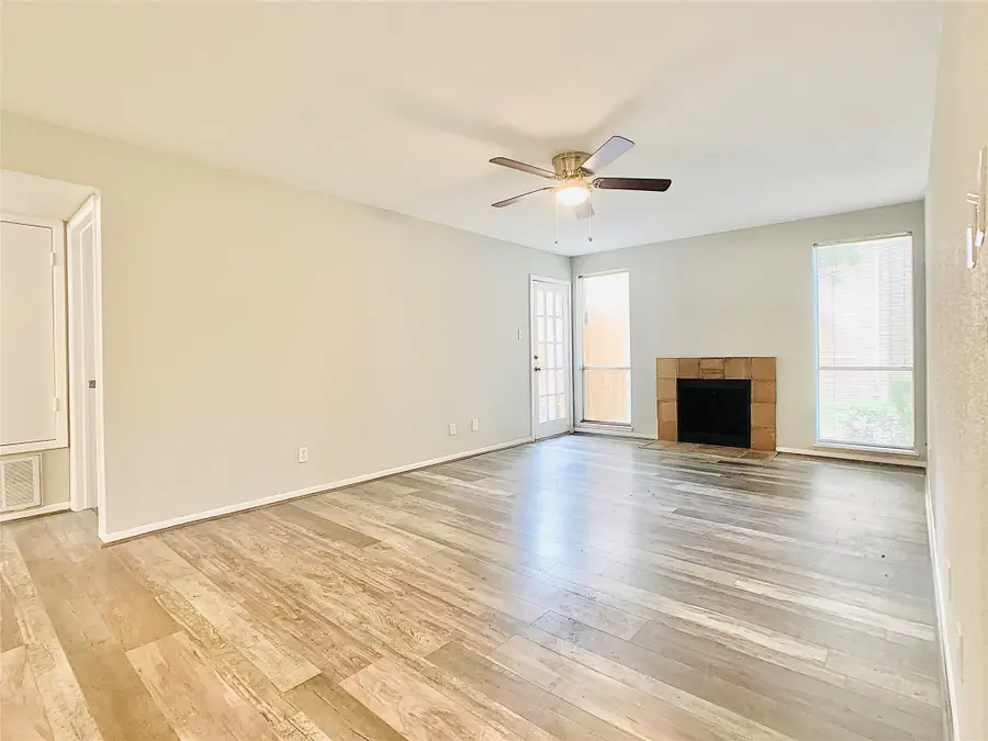 10211 Sugar Branch Drive #353, Houston, TX 77036 - #2