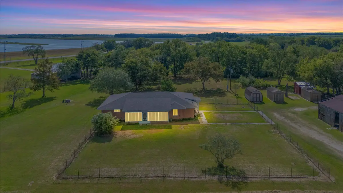 3504 State Highway 61, Anahuac, TX 77514 - #1