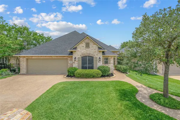 3914 Park Meadow Lane, Bryan, TX 77802