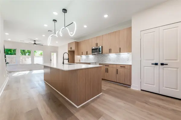 7930 Corinth Street, Houston, TX 77051